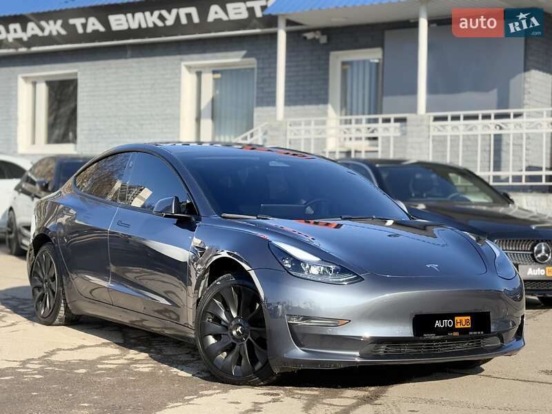 Седан Tesla Model 3 2022 в Харкові