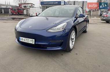 Седан Tesla Model 3 2022 в Києві