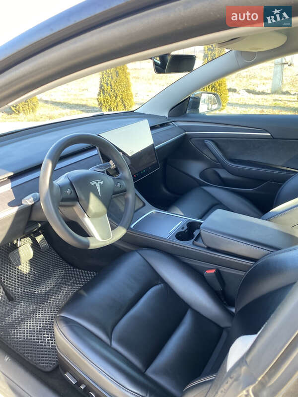 Седан Tesla Model 3 2021 в Иршаве фото 12 Седан Tesla Model 3 2021 в Иршаве