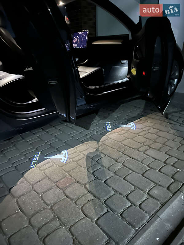 Седан Tesla Model 3 2018 в Ровно фото 28 Седан Tesla Model 3 2018 в Ровно