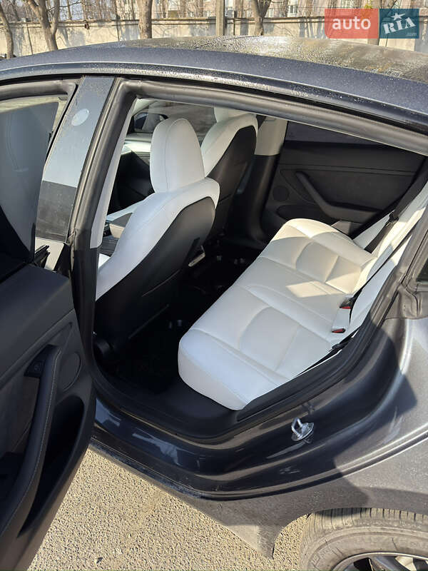 Седан Tesla Model 3 2023 в Киеве фото 8 Седан Tesla Model 3 2023 в Киеве