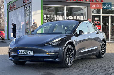 Седан Tesla Model 3 2018 в 