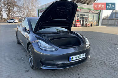 Седан Tesla Model 3 2018 в 