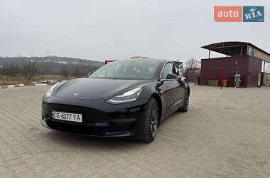 Седан Tesla Model 3 2019 в Черновцах