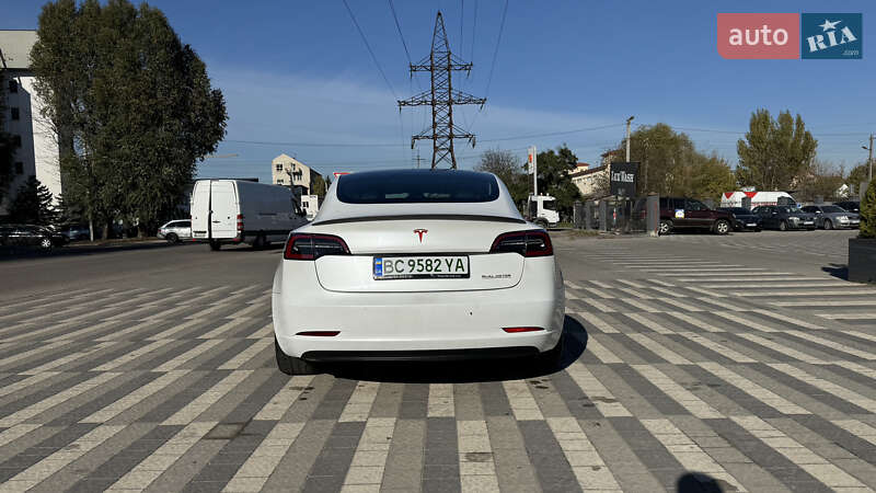 Седан Tesla Model 3 2019 в Львове фото 5 Седан Tesla Model 3 2019 в Львове
