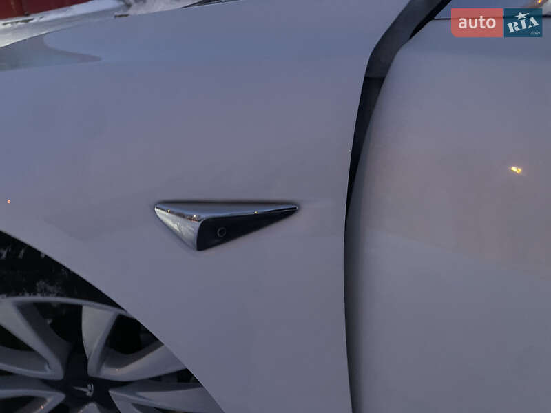 Седан Tesla Model 3 2018 в Харькове фото 22 Седан Tesla Model 3 2018 в Харькове