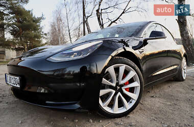 Седан Tesla Model 3 2020 в Дрогобичі