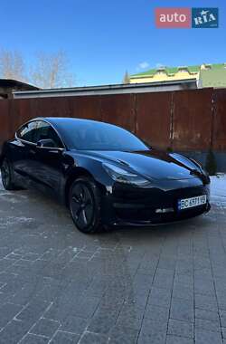 Седан Tesla Model 3 2019 в 