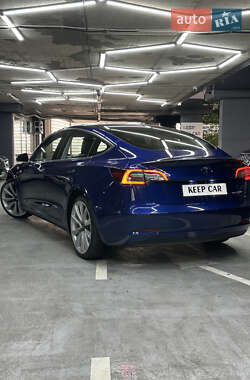 Седан Tesla Model 3 2018 в 