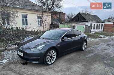 Седан Tesla Model 3 2018 в Днепре