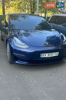 Седан Tesla Model 3 2018 в 