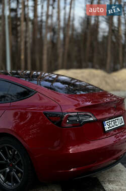 Седан Tesla Model 3 2018 в 