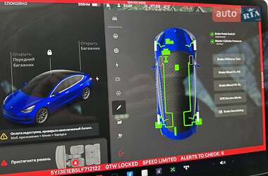 Седан Tesla Model 3 2020 в Львове