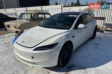 Седан Tesla Model 3 2024 в Луцке