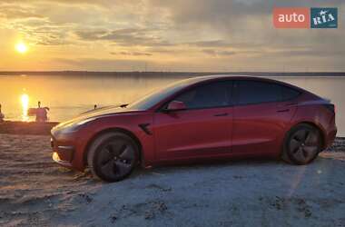 Седан Tesla Model 3 2019 в Николаеве