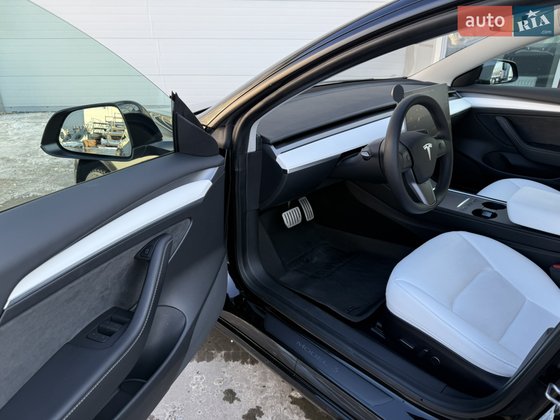 2022 Tesla Model 3 - мініатюра 18