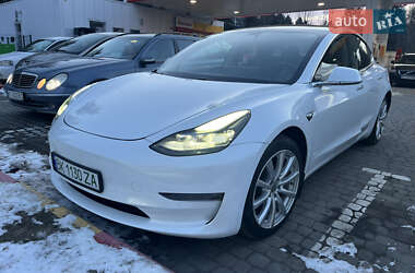 Седан Tesla Model 3 2020 в Луцке