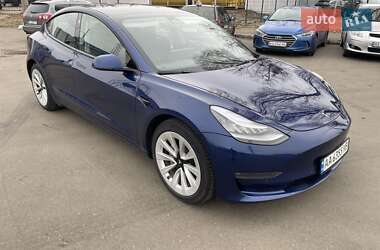 Седан Tesla Model 3 2022 в Києві