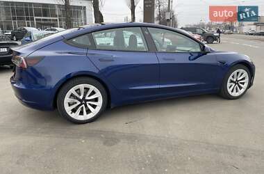 Седан Tesla Model 3 2022 в Києві