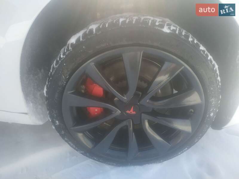 Седан Tesla Model 3 2020 в Запорожье фото 10 Седан Tesla Model 3 2020 в Запорожье