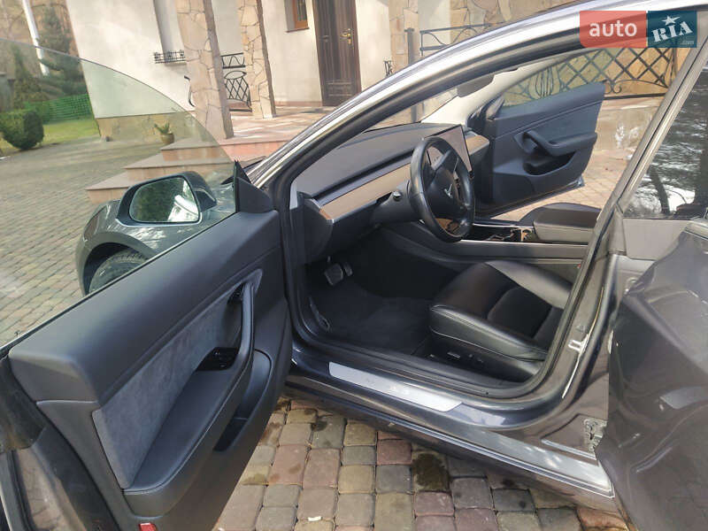 Седан Tesla Model 3 2018 в Львове фото 6 Седан Tesla Model 3 2018 в Львове