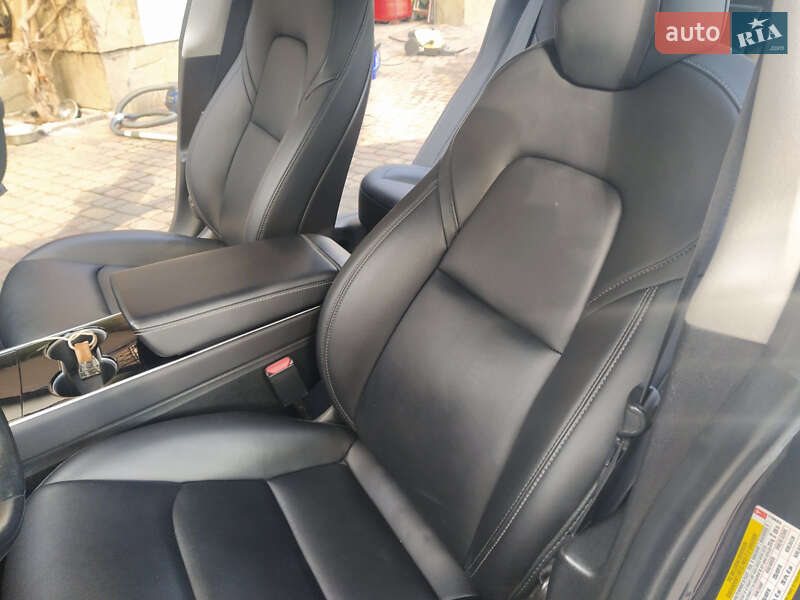 Седан Tesla Model 3 2018 в Львове фото 8 Седан Tesla Model 3 2018 в Львове