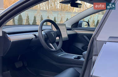 Седан Tesla Model 3 2021 в Луцке