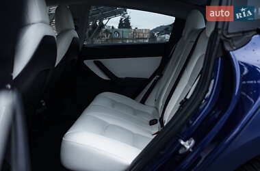 Седан Tesla Model 3 2018 в 