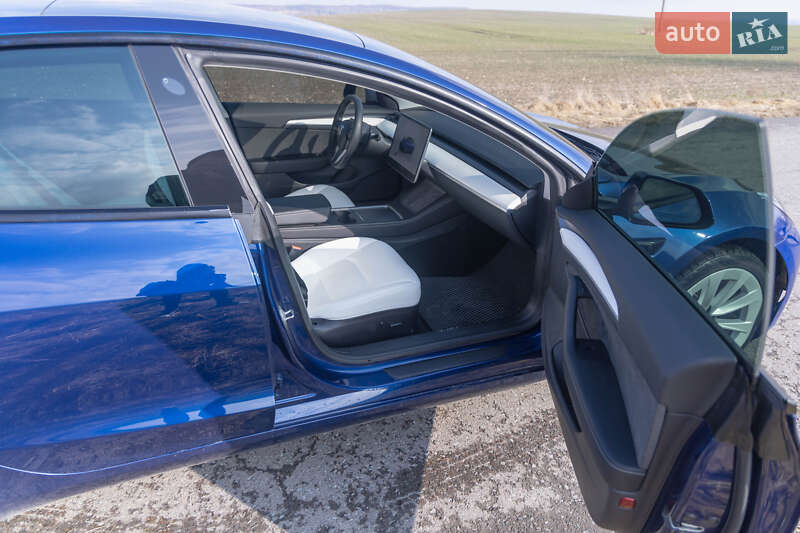 Седан Tesla Model 3 2022 в Львове фото 8 Седан Tesla Model 3 2022 в Львове