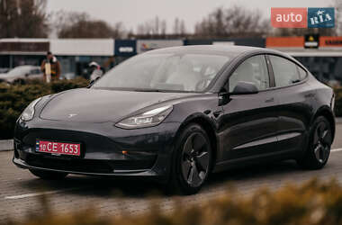 Седан Tesla Model 3 2023 в Одесі