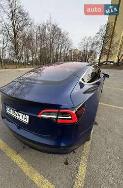 Седан Tesla Model 3 2018 в 