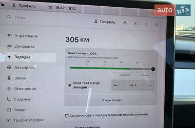 Седан Tesla Model 3 2019 в 