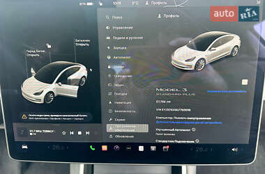 Седан Tesla Model 3 2020 в 