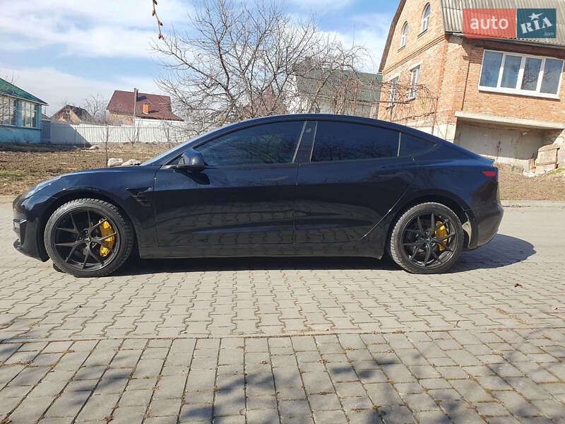 Седан Tesla Model 3 2020 в Хмельницькому
