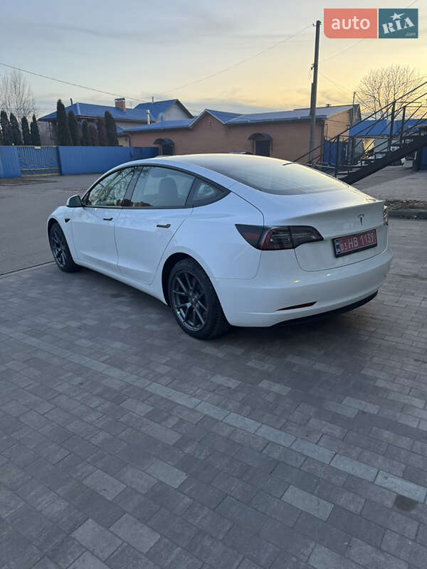 Седан Tesla Model 3 2022 в Нежине