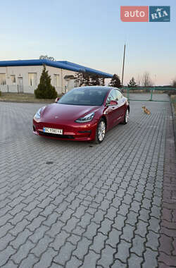 Седан Tesla Model 3 2019 в 
