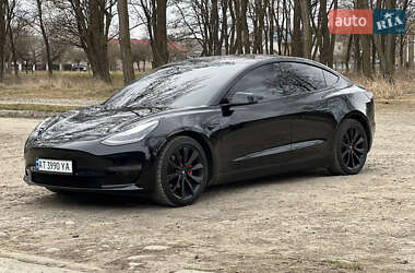 Седан Tesla Model 3 2019 в Калуше