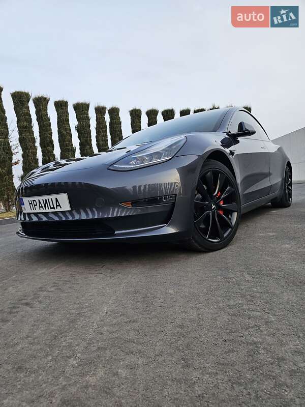 Tesla Model 3 2018
