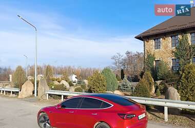 Седан Tesla Model 3 2018 в 