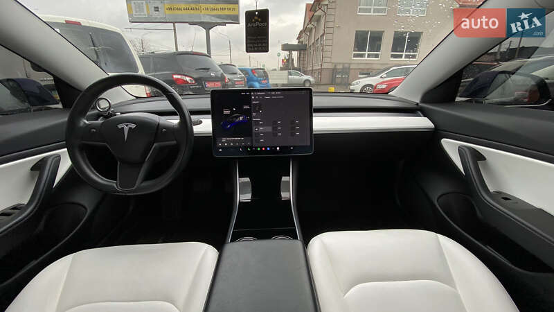 Седан Tesla Model 3 2018 в Луцке фото 84 Седан Tesla Model 3 2018 в Луцке