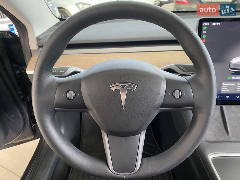 Седан Tesla Model 3 2022 в Одесі