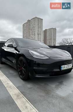 Седан Tesla Model 3 2019 в Києві