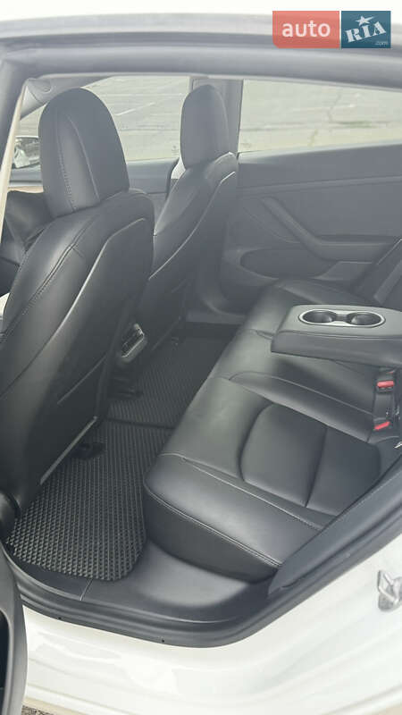 Седан Tesla Model 3 2021 в Николаеве фото 17 Седан Tesla Model 3 2021 в Николаеве