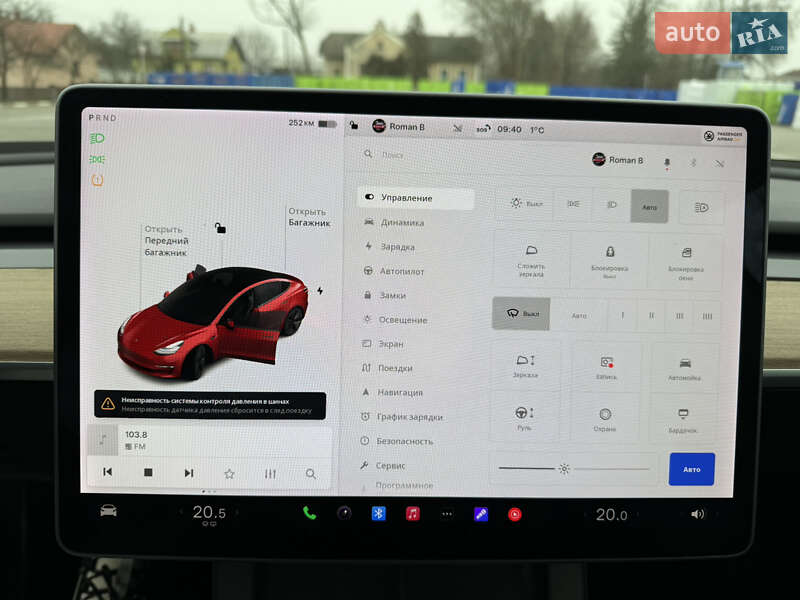Седан Tesla Model 3 2020 в Коломые