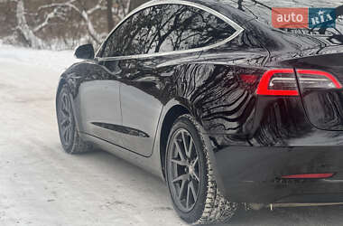 Седан Tesla Model 3 2019 в Владимире