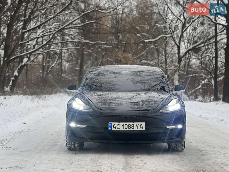 Седан Tesla Model 3 2019 в Володимирі фото 19 Седан Tesla Model 3 2019 в Володимирі