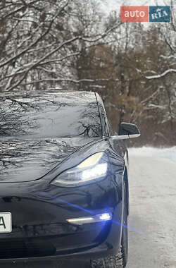 Седан Tesla Model 3 2019 в Владимире