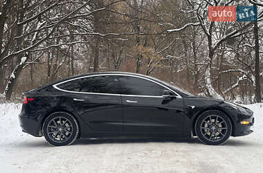 Седан Tesla Model 3 2019 в Владимире
