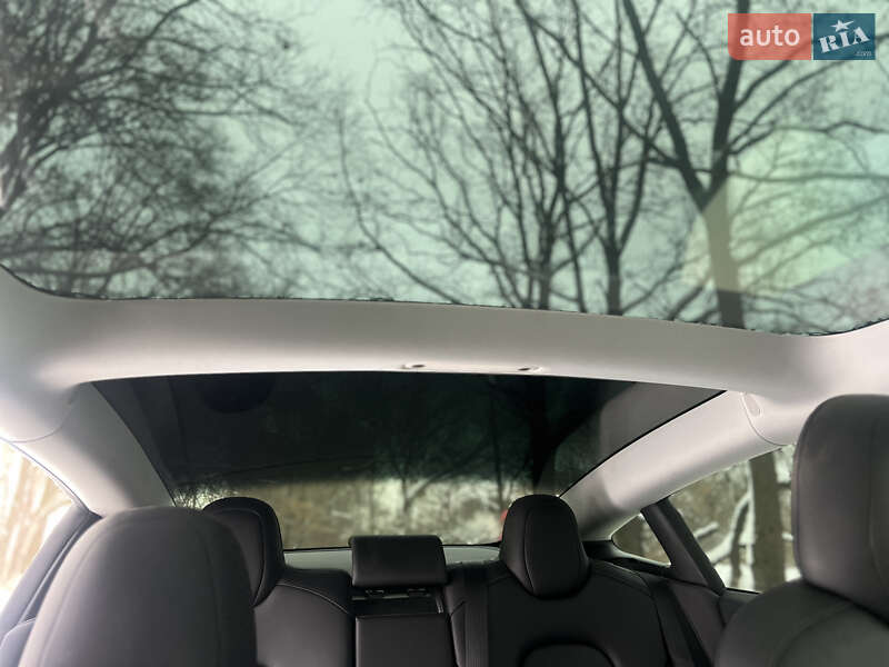 Седан Tesla Model 3 2019 в Володимирі фото 76 Седан Tesla Model 3 2019 в Володимирі