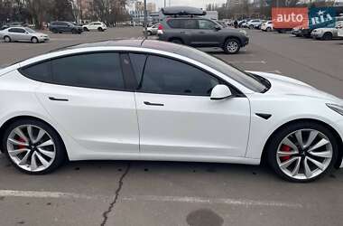 Седан Tesla Model 3 2018 в 